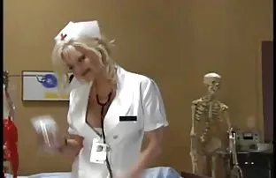 Elena nackt auf dem  ...
