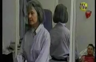 Die Putzfrau gab Pfl ...