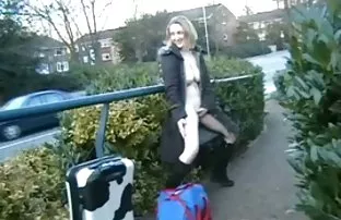 Ira mit nacktem Popo ...