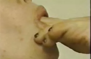 Cumshot in der Nase