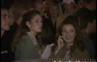 Frau spielerisch Man ...