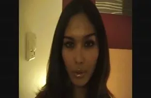 Nackte Mädchen mastu ...